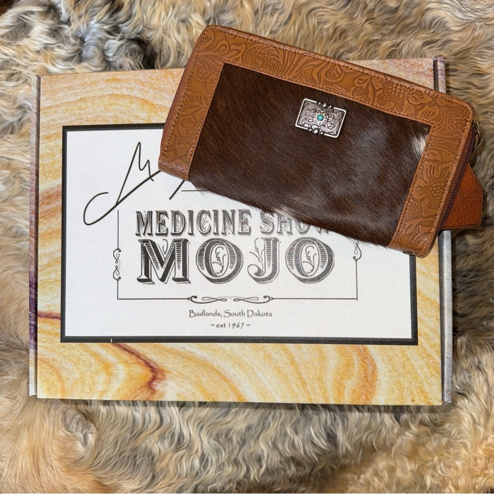 Women’s Genuine Cowhide Leather Wallet with Embossed Trim by Medicine Show Mojo